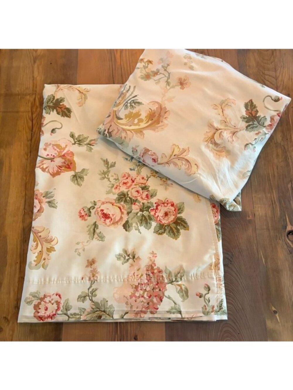 Ralph Lauren Sussex Gardens Cotton Sateen King Flat and Fitted Sheet Set Cottage
